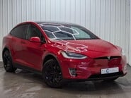 Tesla Model X 75D 1