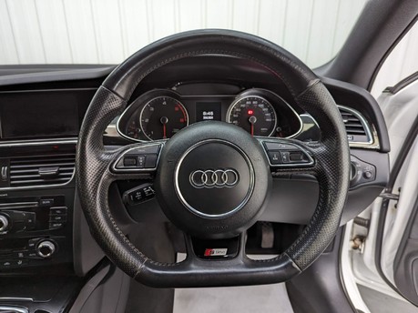 Audi A4 TDI BLACK EDITION 74