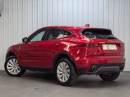 Jaguar E-Pace SE 11