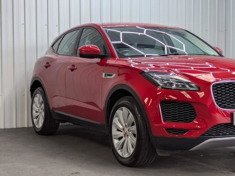 Jaguar E-Pace SE 18