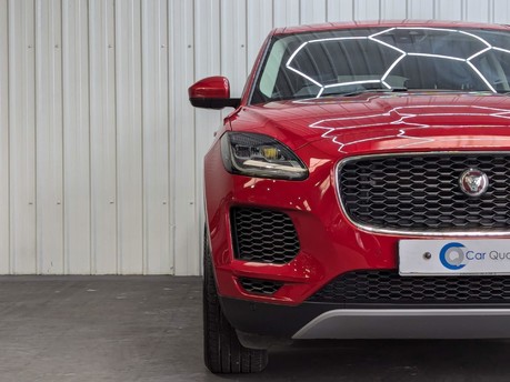 Jaguar E-Pace SE 26