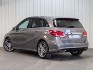 Mercedes-Benz B Class B 200 D AMG LINE 11