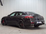 Porsche Panamera D V6 TIPTRONIC 11