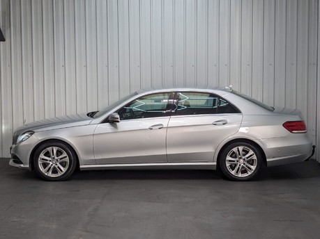 Mercedes-Benz E Class E220 CDI SE 16