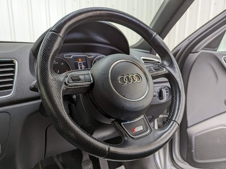 Audi Q3 TDI QUATTRO S LINE 75