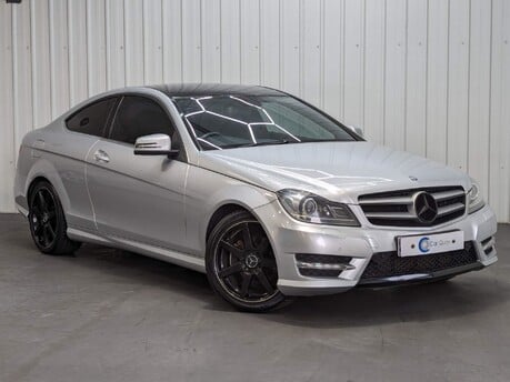 Mercedes-Benz C Class C180 BLUEEFFICIENCY AMG SPORT