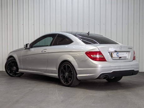 Mercedes-Benz C Class C180 BLUEEFFICIENCY AMG SPORT 11