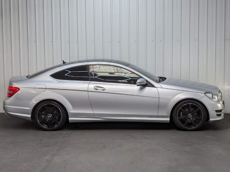 Mercedes-Benz C Class C180 BLUEEFFICIENCY AMG SPORT 13