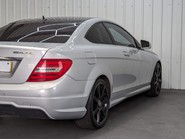 Mercedes-Benz C Class C180 BLUEEFFICIENCY AMG SPORT 37