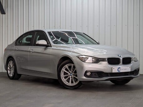 BMW 3 Series 320I SE 6