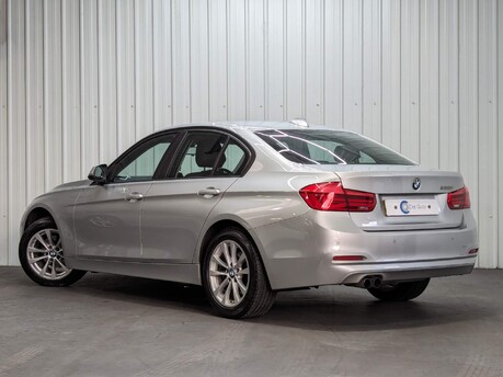 BMW 3 Series 320I SE 11