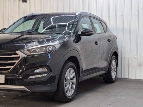 Hyundai TUCSON GDI SE NAV BLUE DRIVE 20