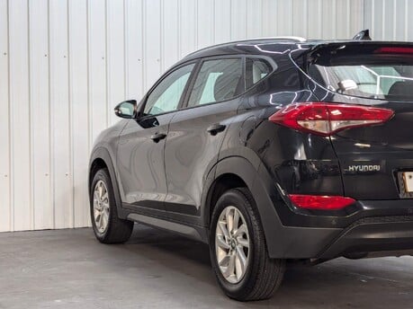 Hyundai TUCSON GDI SE NAV BLUE DRIVE 36