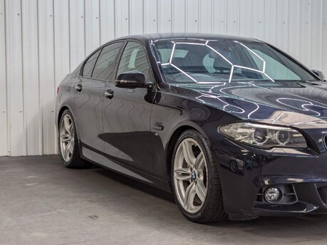 BMW 5 Series 528I M SPORT 18