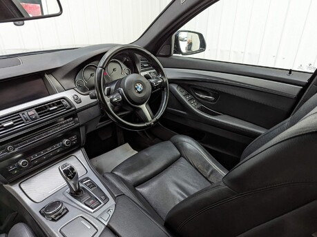 BMW 5 Series 528I M SPORT 48