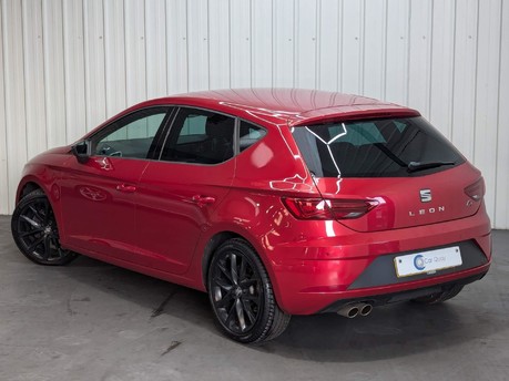 SEAT Leon TSI EVO FR BLACK EDITION 12