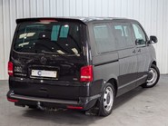 Volkswagen Caravelle SE TDI 10