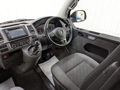 Volkswagen Caravelle SE TDI 46