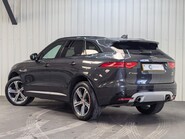 Jaguar F-Pace V6 S AWD 11