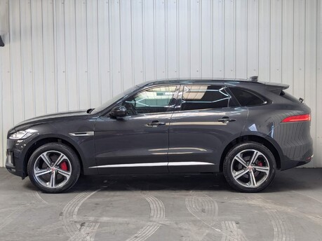 Jaguar F-Pace V6 S AWD 16