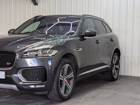 Jaguar F-Pace V6 S AWD 20