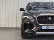 Jaguar F-Pace V6 S AWD 26