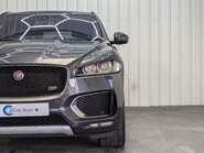 Jaguar F-Pace V6 S AWD 30