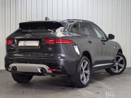 Jaguar F-Pace V6 S AWD 2