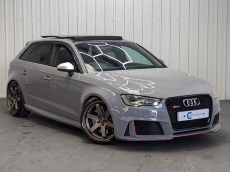 Audi RS3 2.5 TFSI Sportback S Tronic quattro Euro 6 (s/s) 5dr (Nav) 1