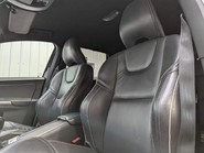 Volvo XC60 D4 R-DESIGN LUX NAV AWD 58