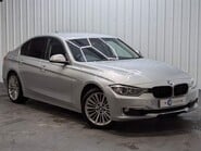 BMW 3 Series 320I LUXURY 1