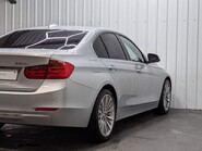 BMW 3 Series 320I LUXURY 30