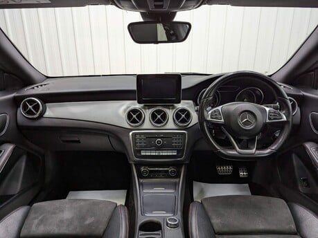 Mercedes-Benz CLA Class CLA 220 D AMG LINE 3