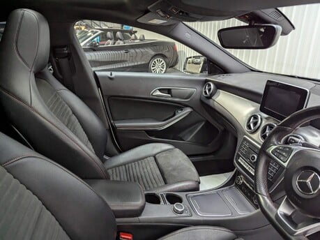 Mercedes-Benz CLA Class CLA 220 D AMG LINE 50