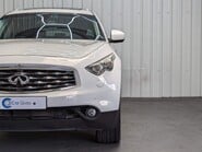 Infiniti FX FX30D 31