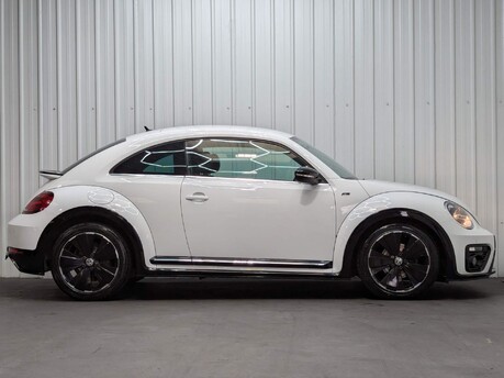 Volkswagen Beetle R LINE TDI BLUEMOTION TECHNOLOGY 14