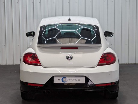 Volkswagen Beetle R LINE TDI BLUEMOTION TECHNOLOGY 39