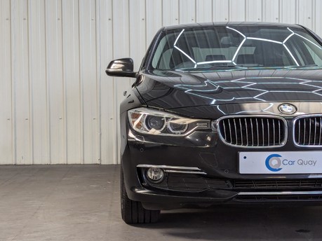 BMW 3 Series 320D XDRIVE LUXURY 26