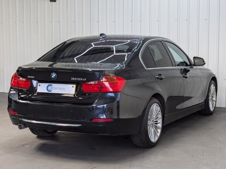 BMW 3 Series 320D XDRIVE LUXURY 42