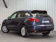 Porsche Cayenne D V6 TIPTRONIC 10