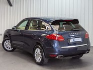 Porsche Cayenne D V6 TIPTRONIC 11