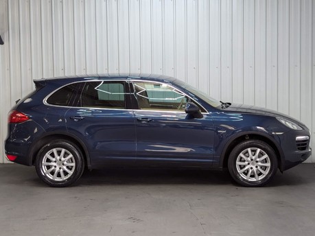 Porsche Cayenne D V6 TIPTRONIC 12