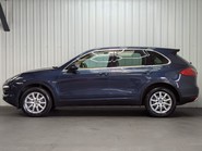 Porsche Cayenne D V6 TIPTRONIC 14