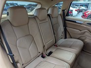 Porsche Cayenne D V6 TIPTRONIC 61