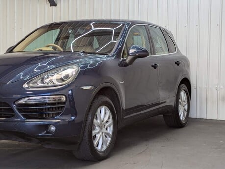 Porsche Cayenne D V6 TIPTRONIC 20