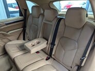 Porsche Cayenne D V6 TIPTRONIC 68