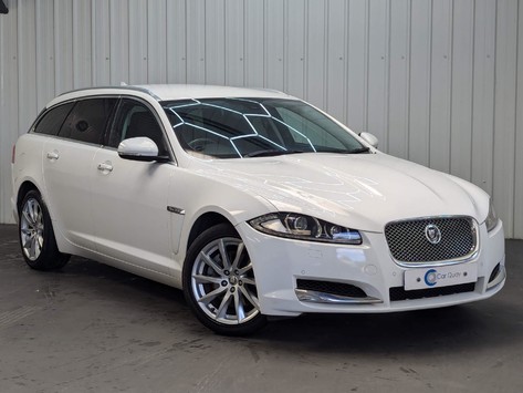 Jaguar XF D V6 PREMIUM LUXURY SPORTBRAKE