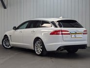 Jaguar XF D V6 PREMIUM LUXURY SPORTBRAKE 9