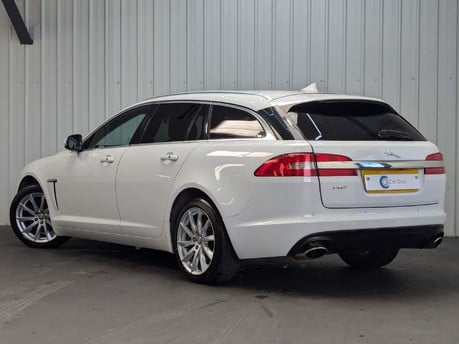 Jaguar XF D V6 PREMIUM LUXURY SPORTBRAKE 9