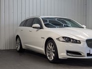 Jaguar XF D V6 PREMIUM LUXURY SPORTBRAKE 16